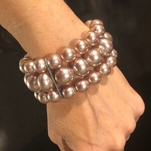 Vintage 3 Row Champagne Pearl Finish Beaded Stretch Bracelet 1.5" Retro Style